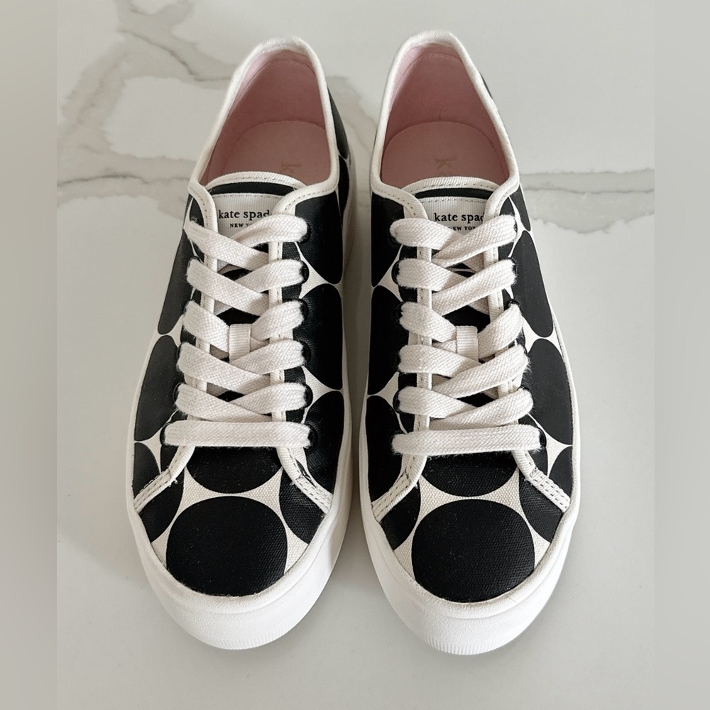 KATE SPADE Serve Sneakers Size 7.5